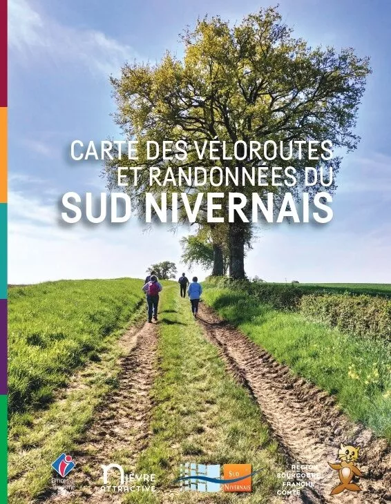 Couverture carte randonnées et véloroutes